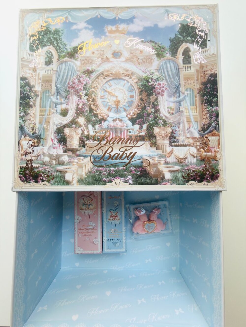 3939 FLOWER KNOWS MAKEUP BUNDLE SET WITH GIFT BOX INCLUDED